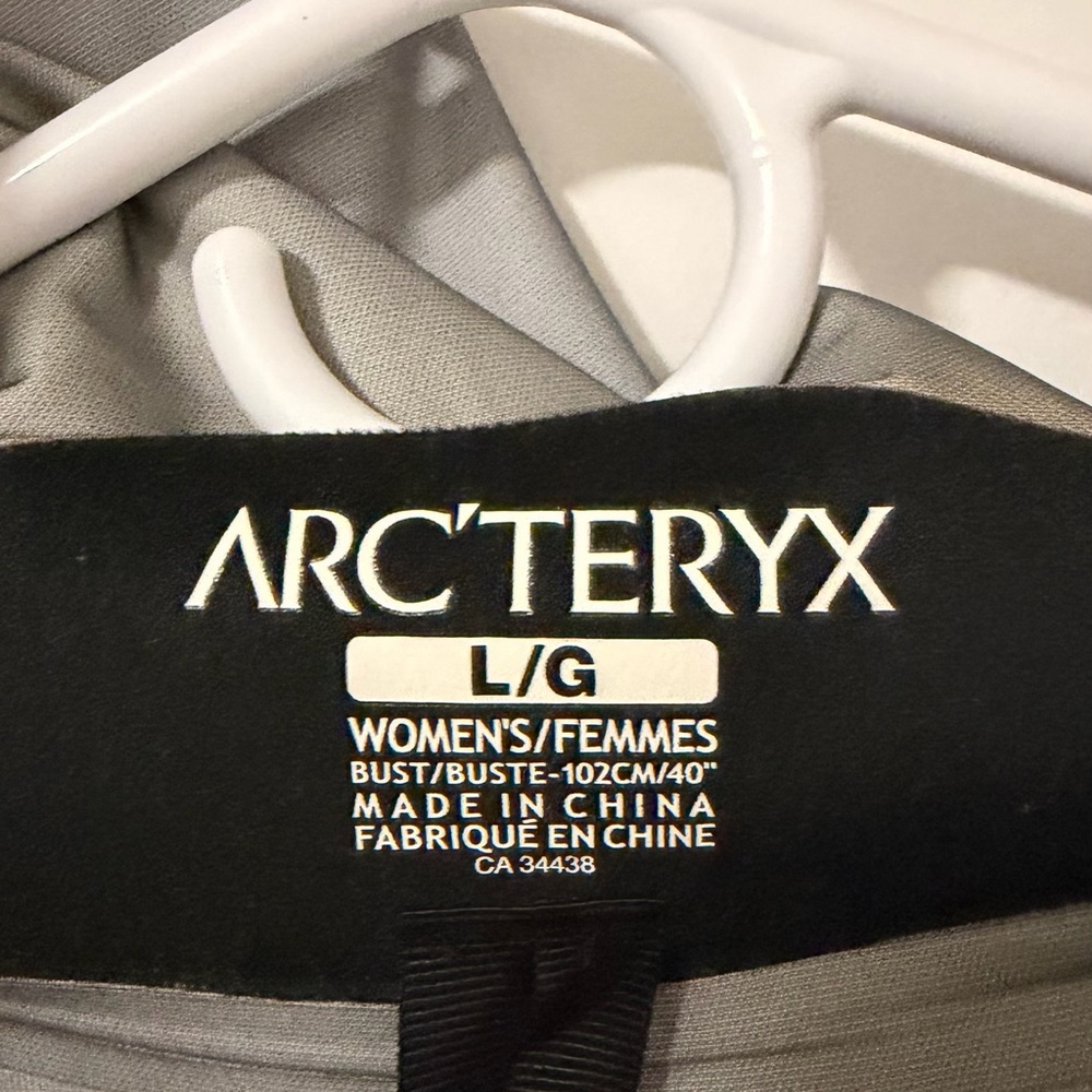 Arc'teryx Women's Sentinel LT Jacket and Pants - Picture 4 of 7